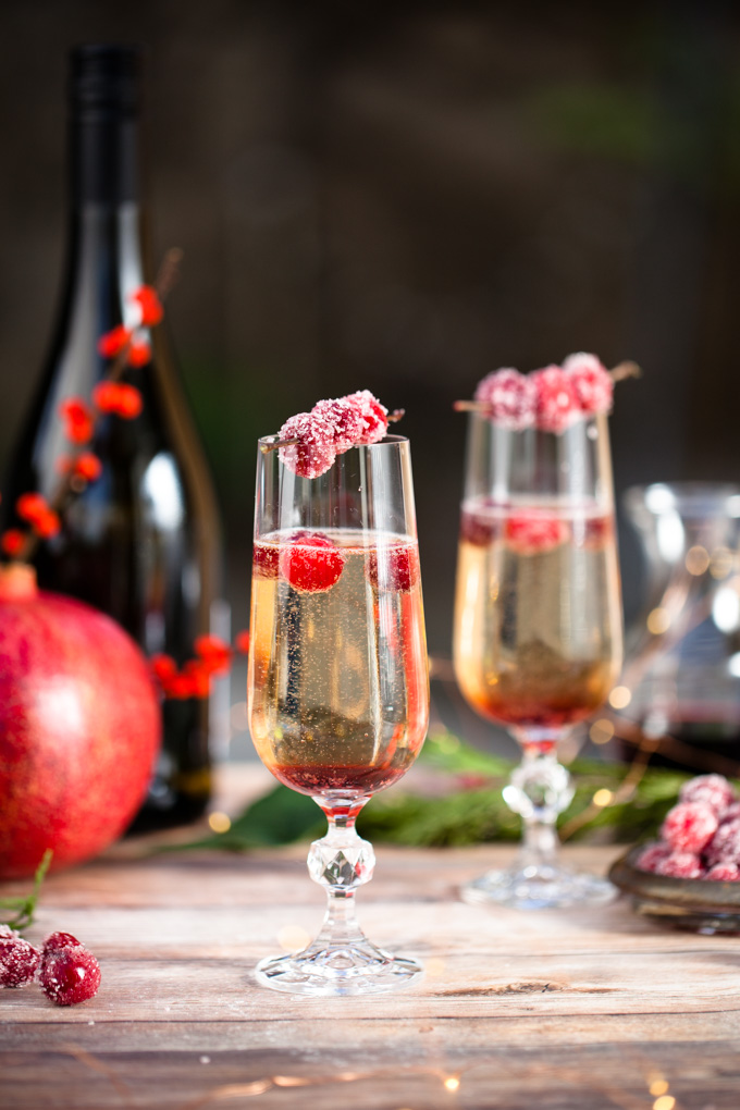 The ULTIMATE Holiday Party Cocktail | Candied Cranberry Pomegranate Prosecco Spritzers | Easy to make, delicious to drink | Champagne Cocktail Recipe
