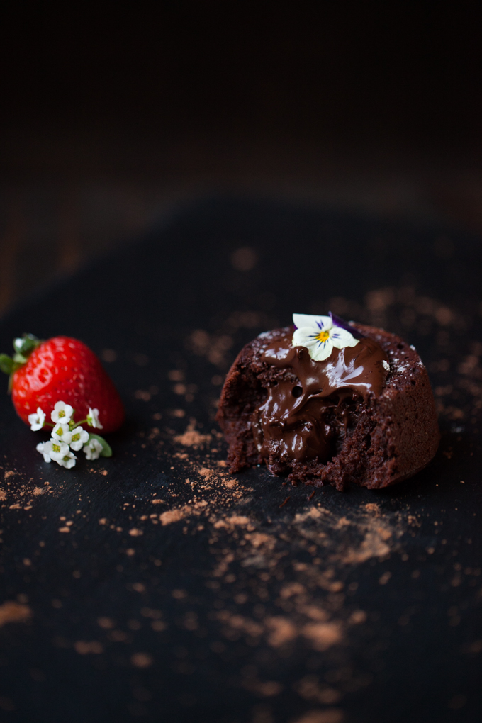 LUSCIOUS Vegan Chocolate Lava Cake | Melty delicious chocolate oozing out of a moist gluten-free cake | Ready in 25 minutes | The perfect quick dessert recipe for impressing guests |