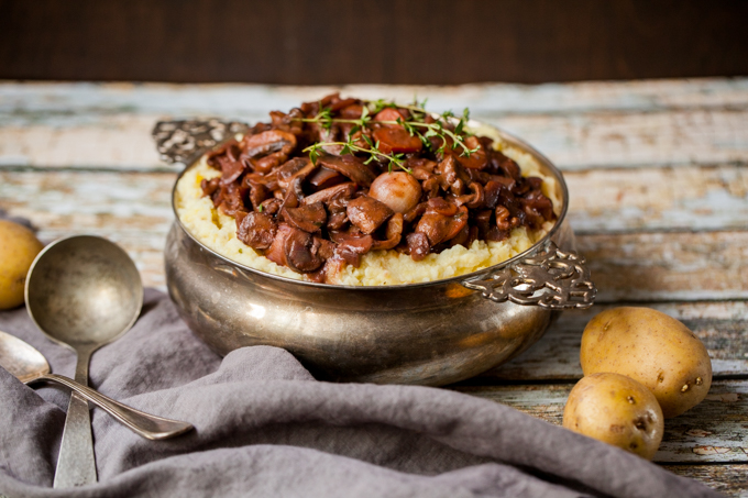 DELICIOUS + HEARTY Vegan Mushroom Bourguignon with walnuts on a bed of fluffy Cauliflower Mash | Quick easy + Gluten-free | Perfect for winter nights and holiday meals