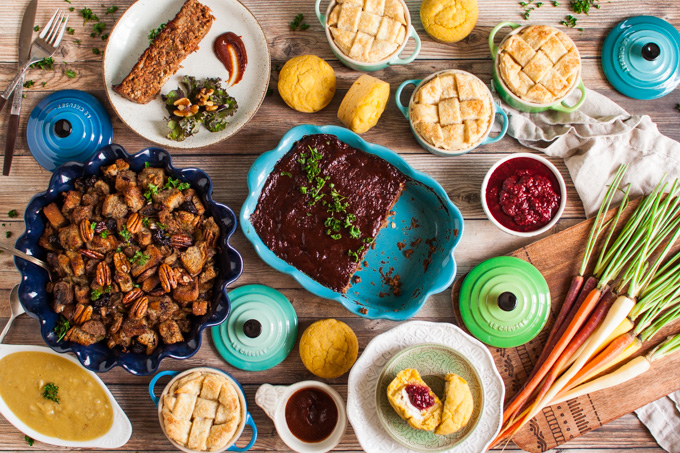 The ULTIMATE Vegan Thanksgiving Feast! 10 AMAZING recipes the whole family will love. Plant-based & mostly gluten-free holiday recipes