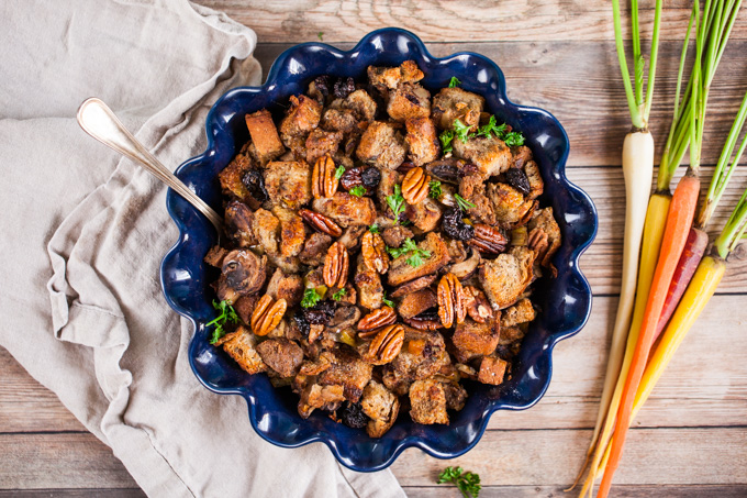 AMAZING Vegan Stuffing with Sausage + Mushrooms | Traditional Dressing Recipe with toasted pecans and dried cherries. Simple ingredients + SO flavorful | Vegan Thanksgiving