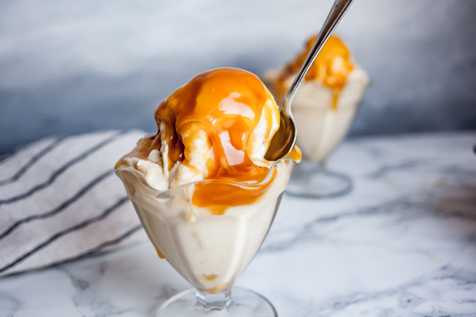 Irresistibly creamy, no-churn vegan salted caramel ice cream made with just 4 ingredients. This plant-based dessert recipe is SO easy, it takes just 5 active minutes + freeze time!