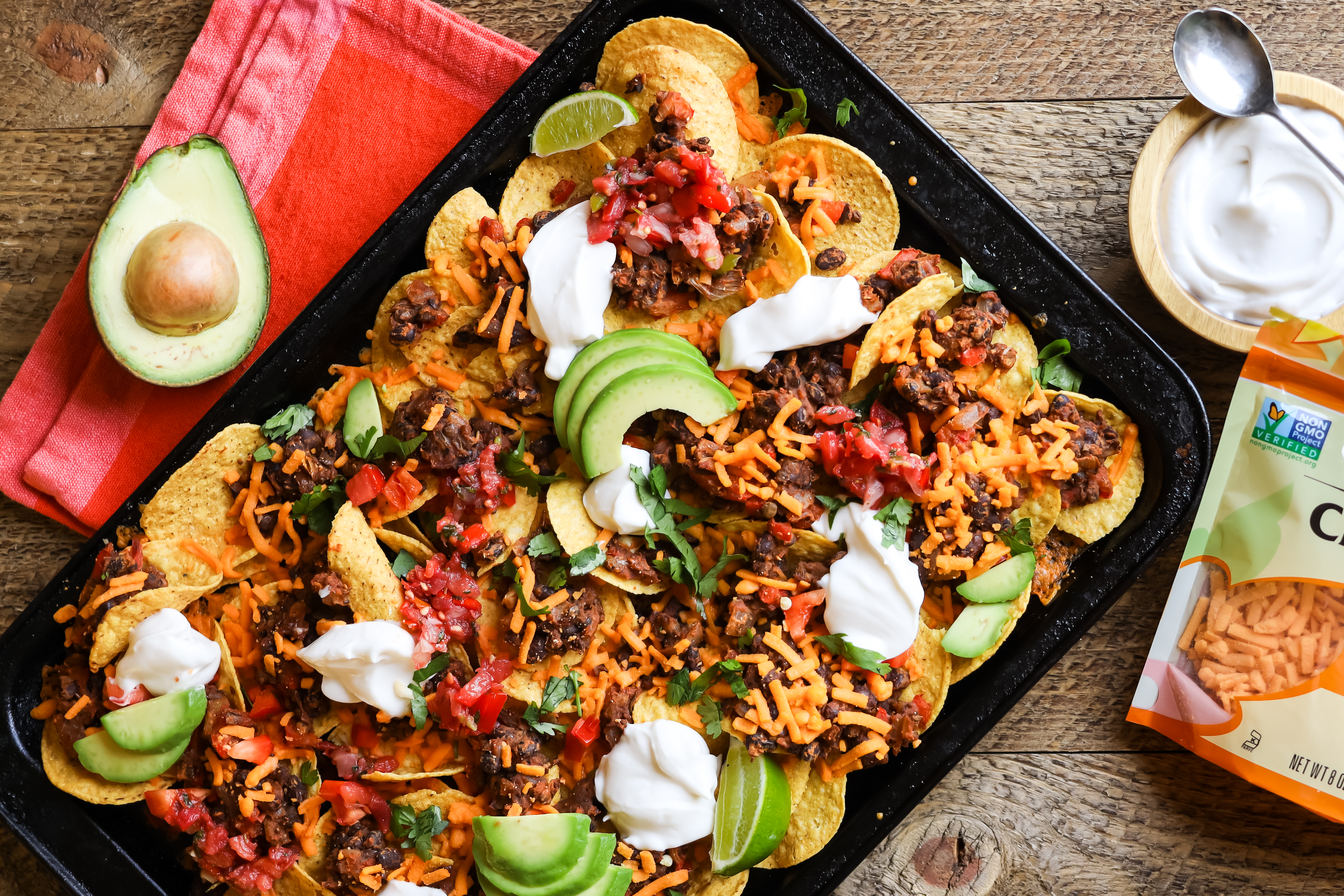 Healthy vegan black bean & lentil nachos for an easy weeknight dinner or snack | Gluten-free appetizer or dinner recipe that's kid-friendly and so easy to make!